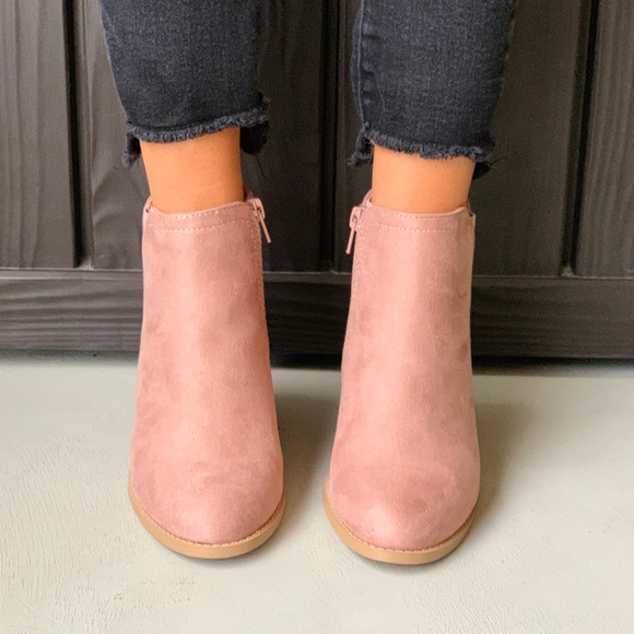 Distressed Blush Chic Chunky Heel Ankle Booties - Picture 2 of 7